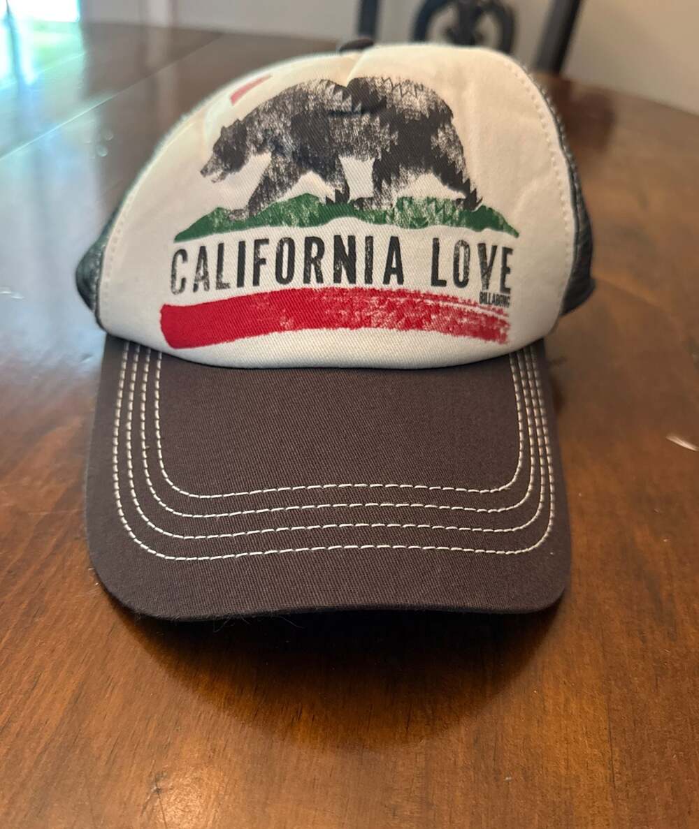 Billabong California Love Bear Trucker Hat One Size